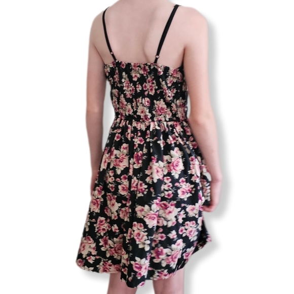 Band of Gypsies Black Background Floral Design Dress Size XS W-645 - Picture 4 of 16